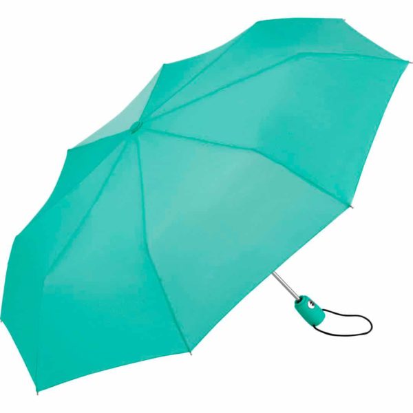 Fare sateenvarjo omalla logolla
