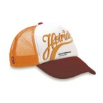 mainoslippis trcuker omalla logolla