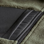 teejays mountain fleece omalla logolla