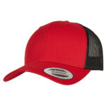 Yupoong-trucker-omalla-logolla