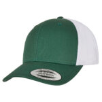 Yupoong-trucker-omalla-logolla