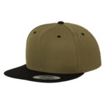 yupoong-snapback-omalla-logolla