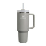 Stanley Quencher H2.0 1 200 ml-n juomamuki musta