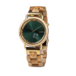 Aarni Sirius visakoivu rannekello omalla logolla.