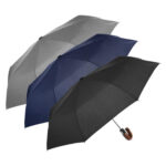 Pepin kokoonmenevä sateenvarjo omalla logolla