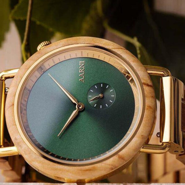 Aarni Sirius visakoivu rannekello omalla logolla