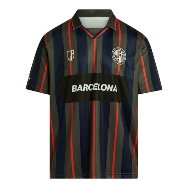 custom-made-retro-jalkapallo-paita-omalla-toteutuksella