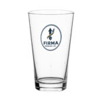 Akvila olutlasi omalla logolla