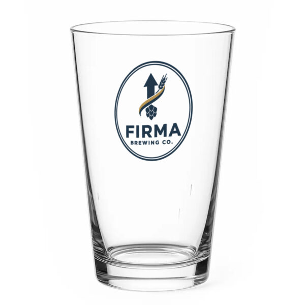 Akvila olutlasi omalla logolla