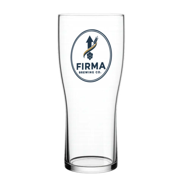 Akvila olutlasi omalla logolla