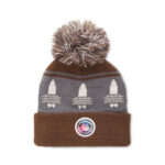 custom-made-akryyli-tupsu-pipo-omalla-toteutuksella